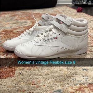 Vintage women’s Reebok high top sneaker